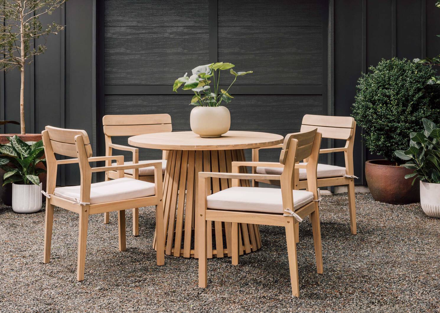 Cabrie 42 Round Outdoor Table -Natural