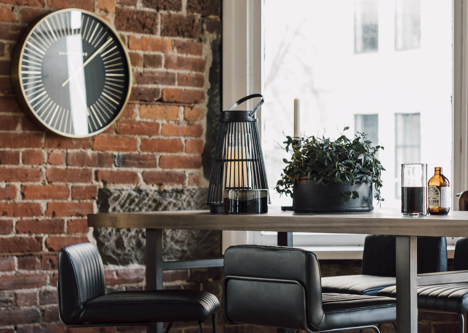 Horloge Parris noire