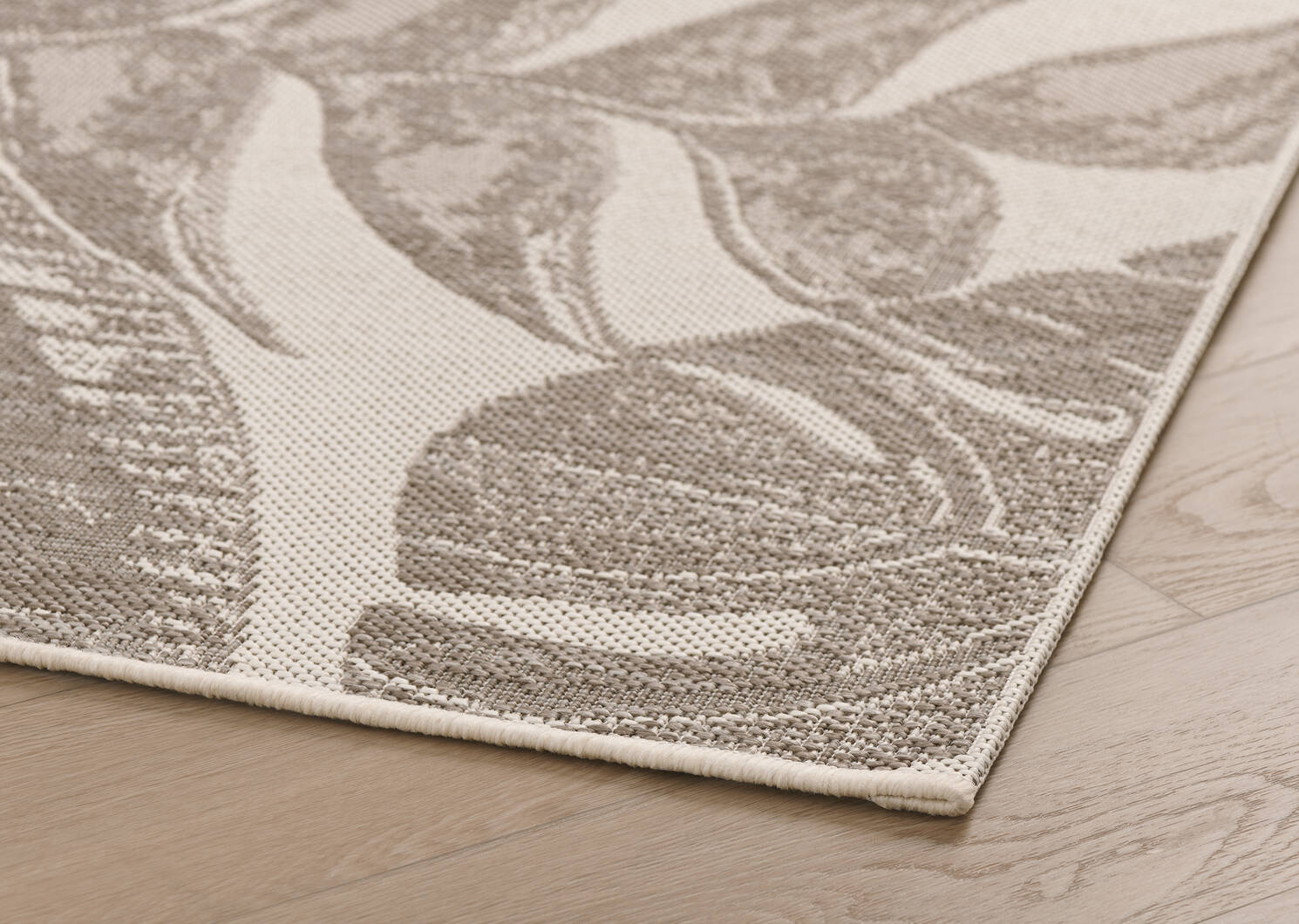 Malta Outdoor Rug 94x126 Natural