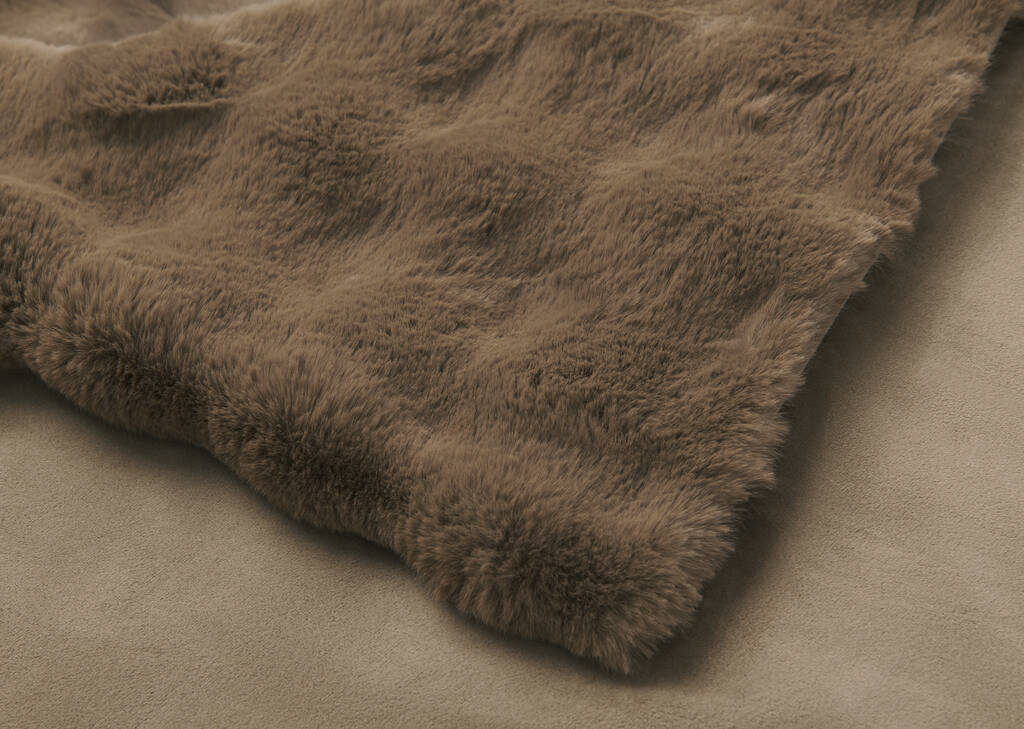 Zoey Faux Fur Throw Mushroom