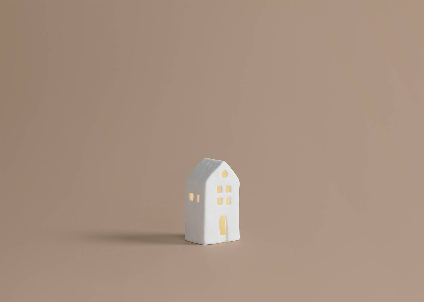 Bowen LED House Small