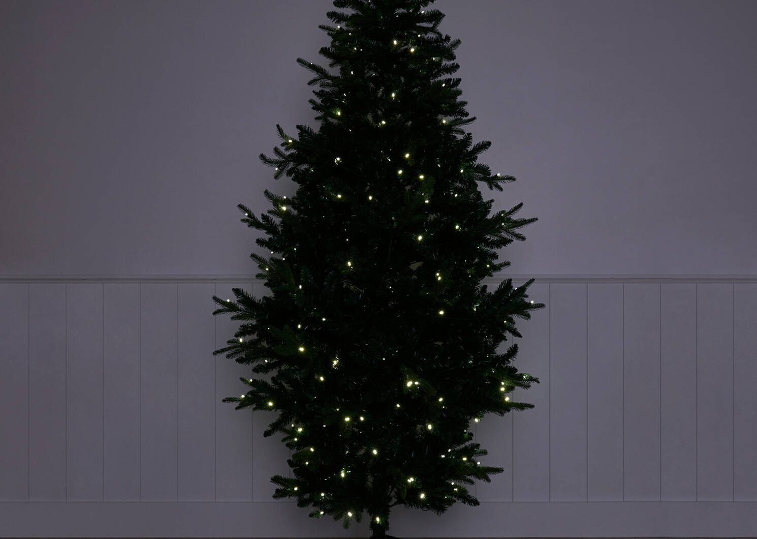 Claus Tree 7.5ft Rustic Pre-lit LED G