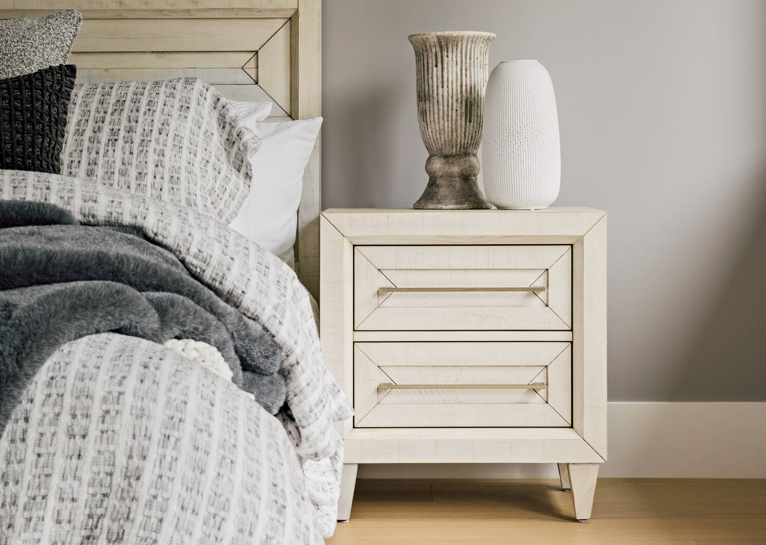 Urnes cache-pots Cavell