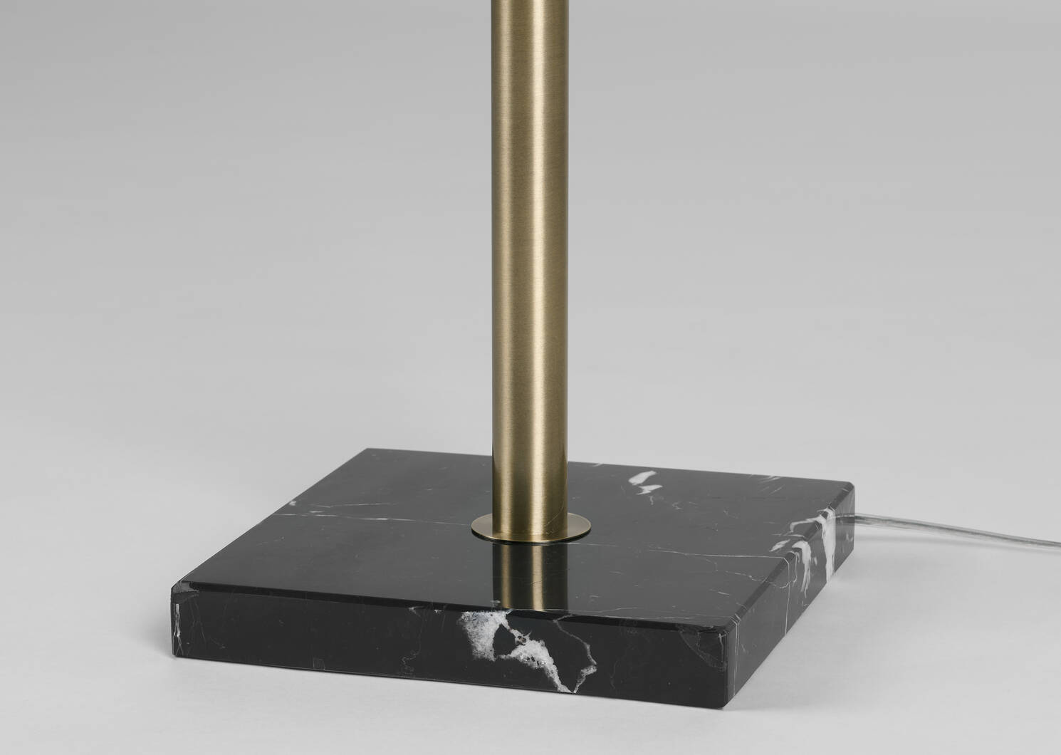 Leary LED Floor Lamp Brass