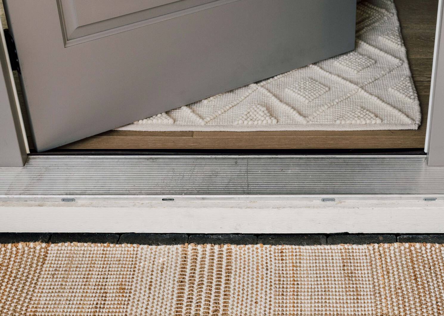 Olympia Accent Rug - Ivory