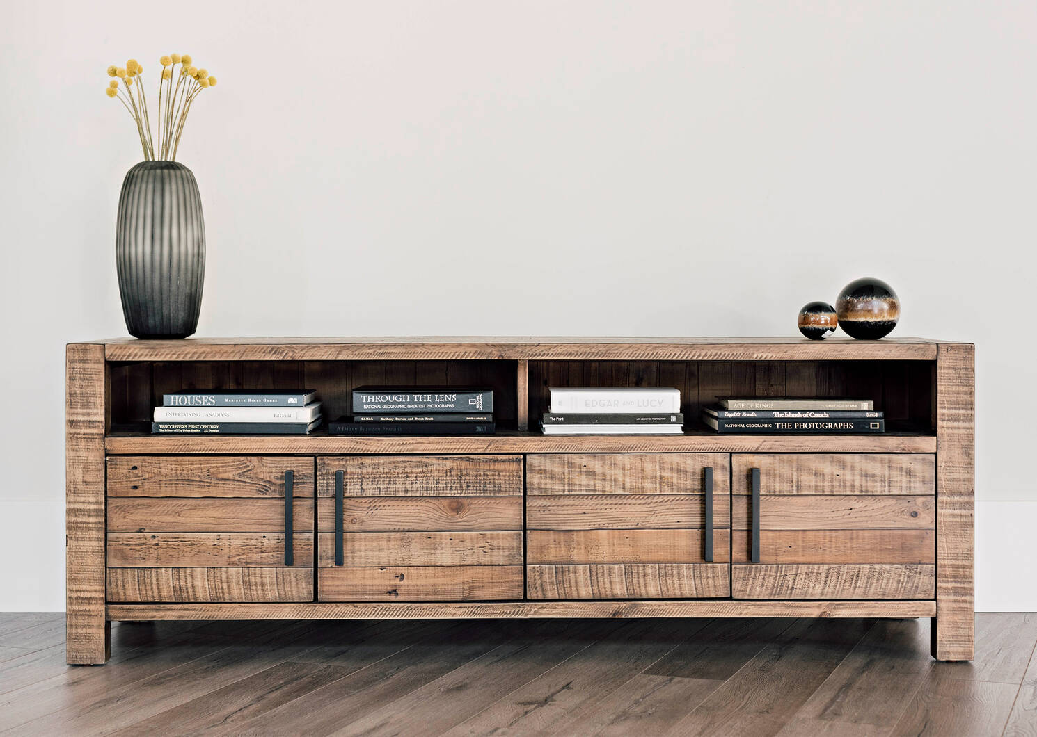 Northwood Media Unit -Stanton Pine