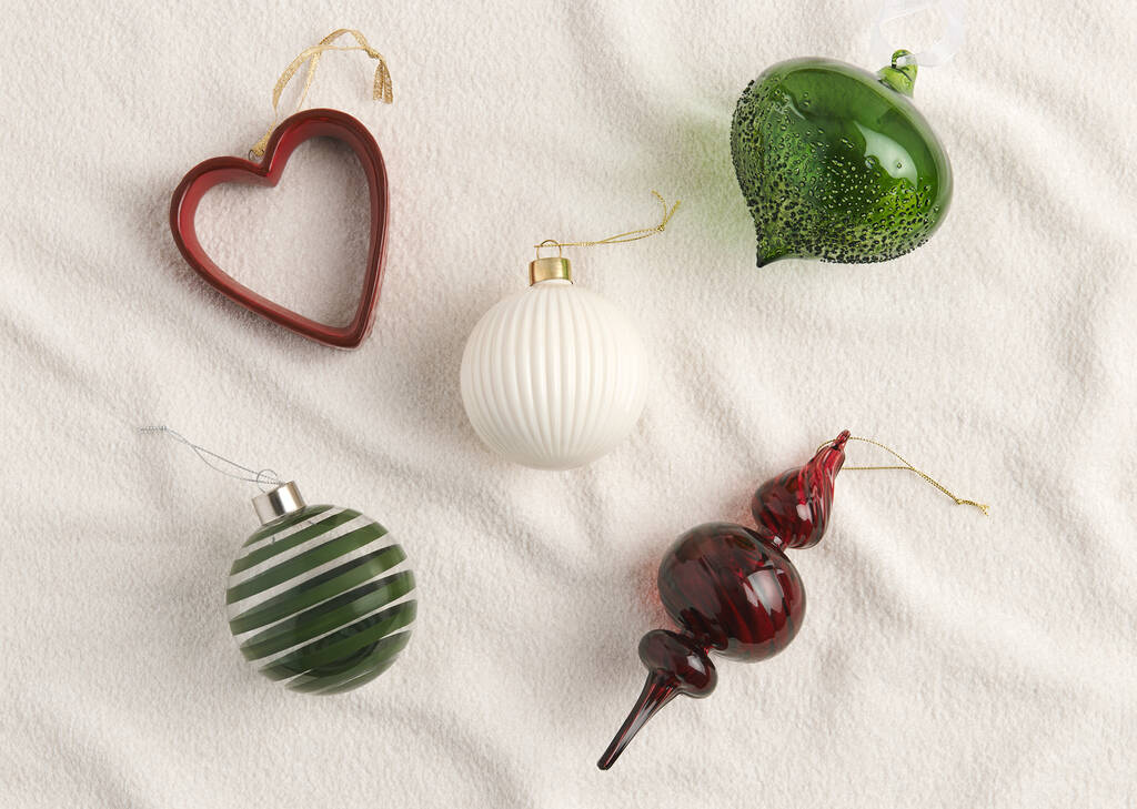 Merry Modern Ornament Set