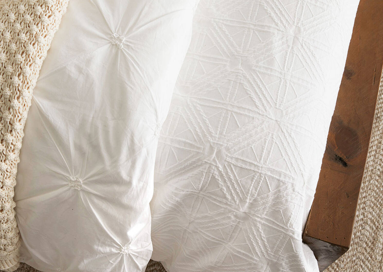 Blanka Duvet Set - White