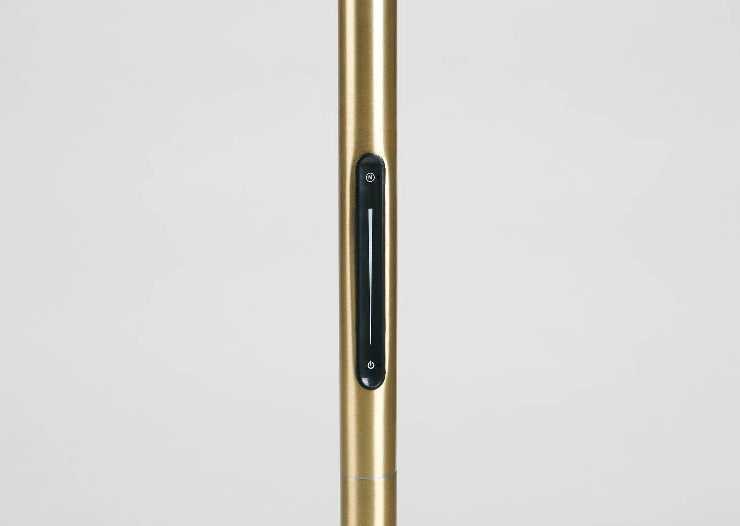 Lampe sur pied en arc DEL Mina