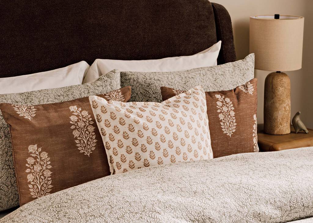 Coussin av imp. Lizette 20x20 iv/brun cl