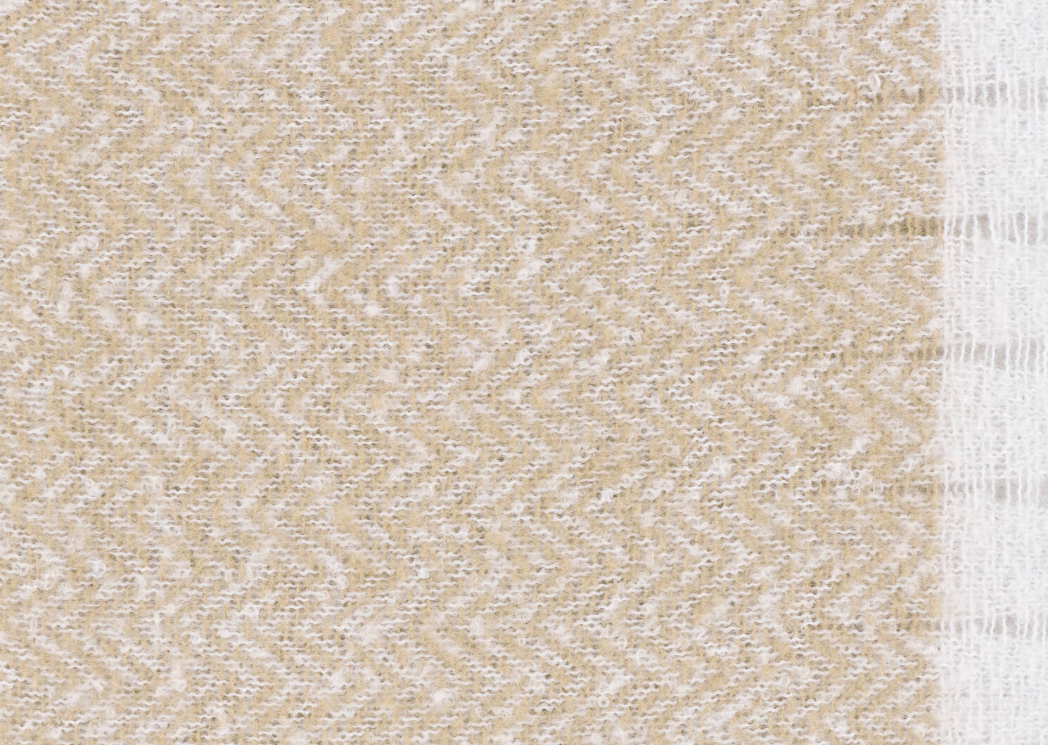 Dante Herringbone Throw Oat/Ivory
