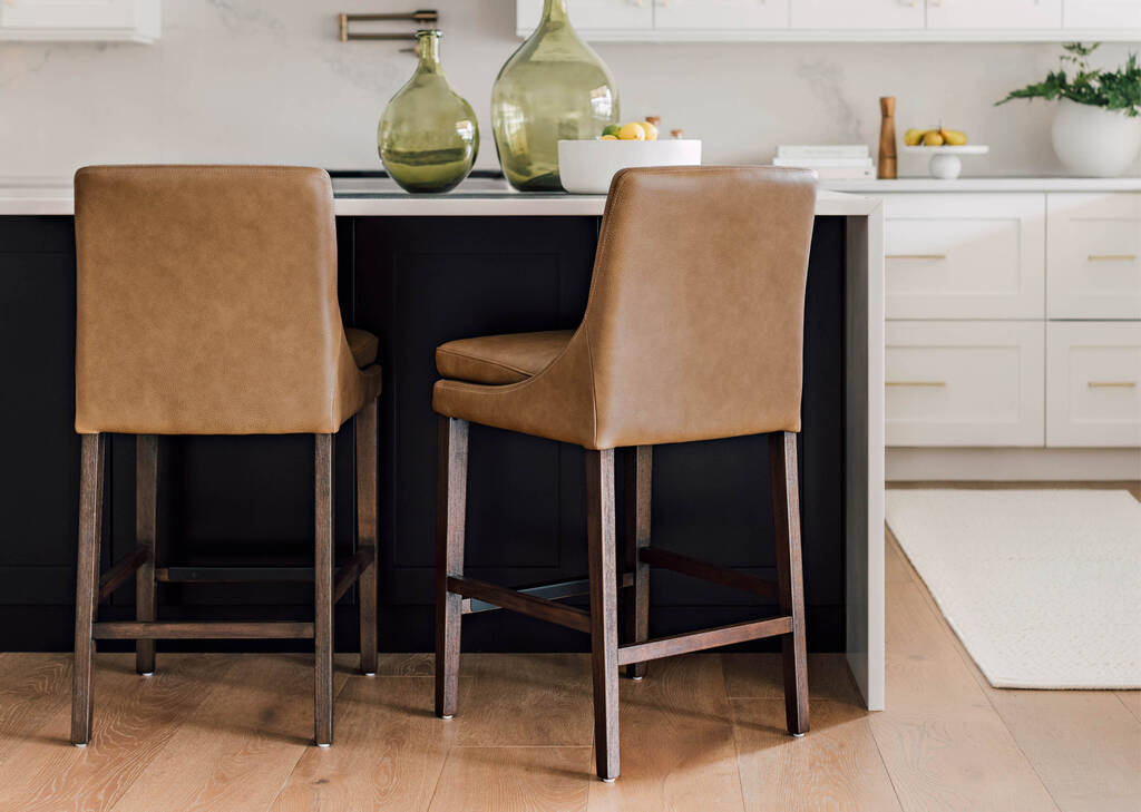 Murdoch Counter Stool -Allister Tan/Fawn
