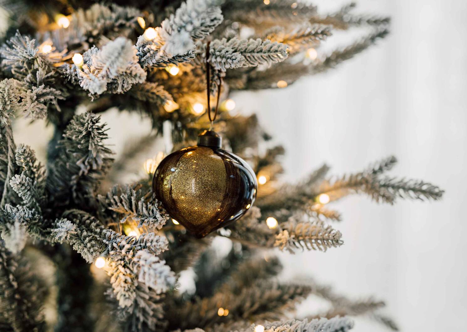 Jordi Onion Ornament