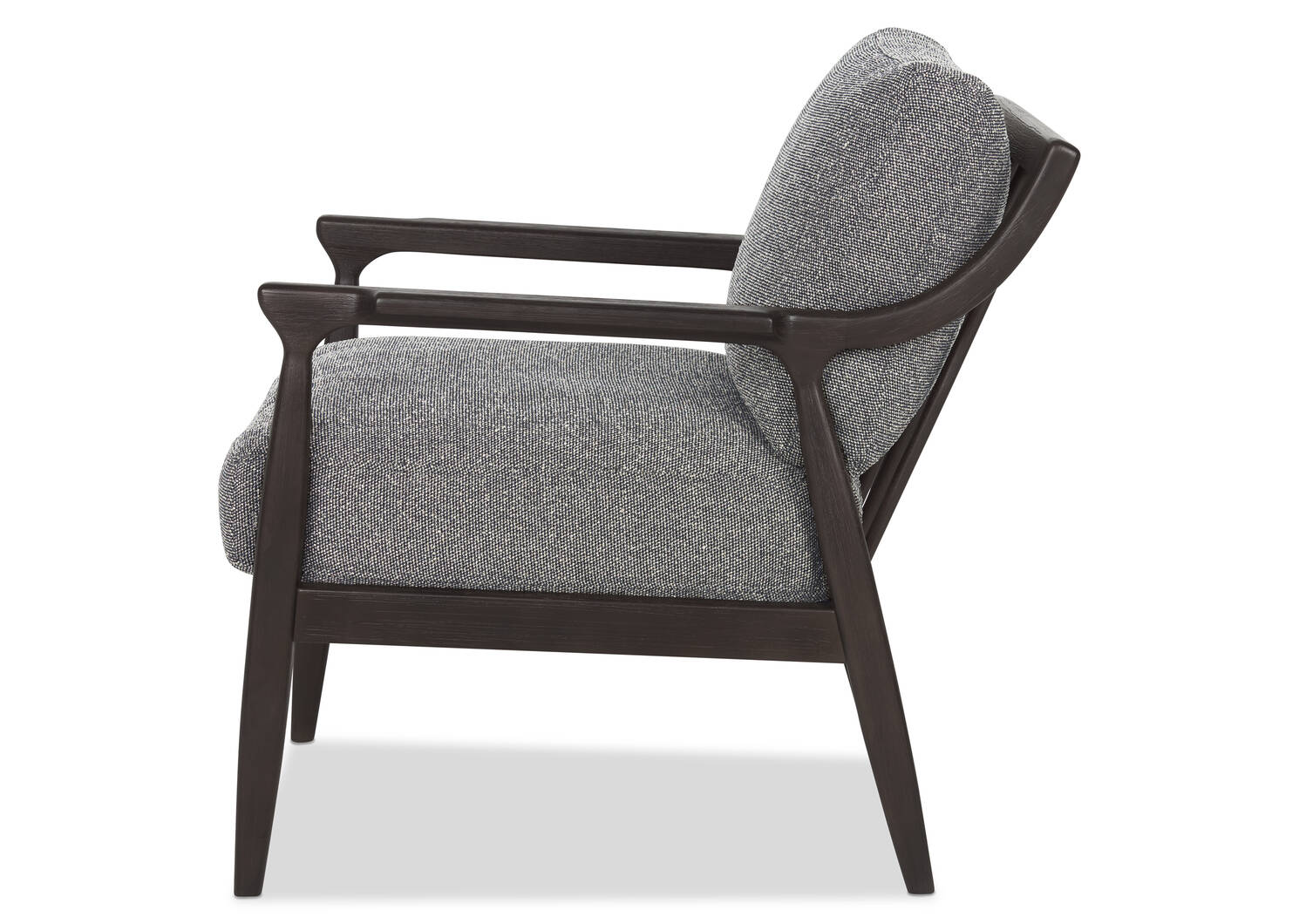 Pascal Armchair -Elias Pepper