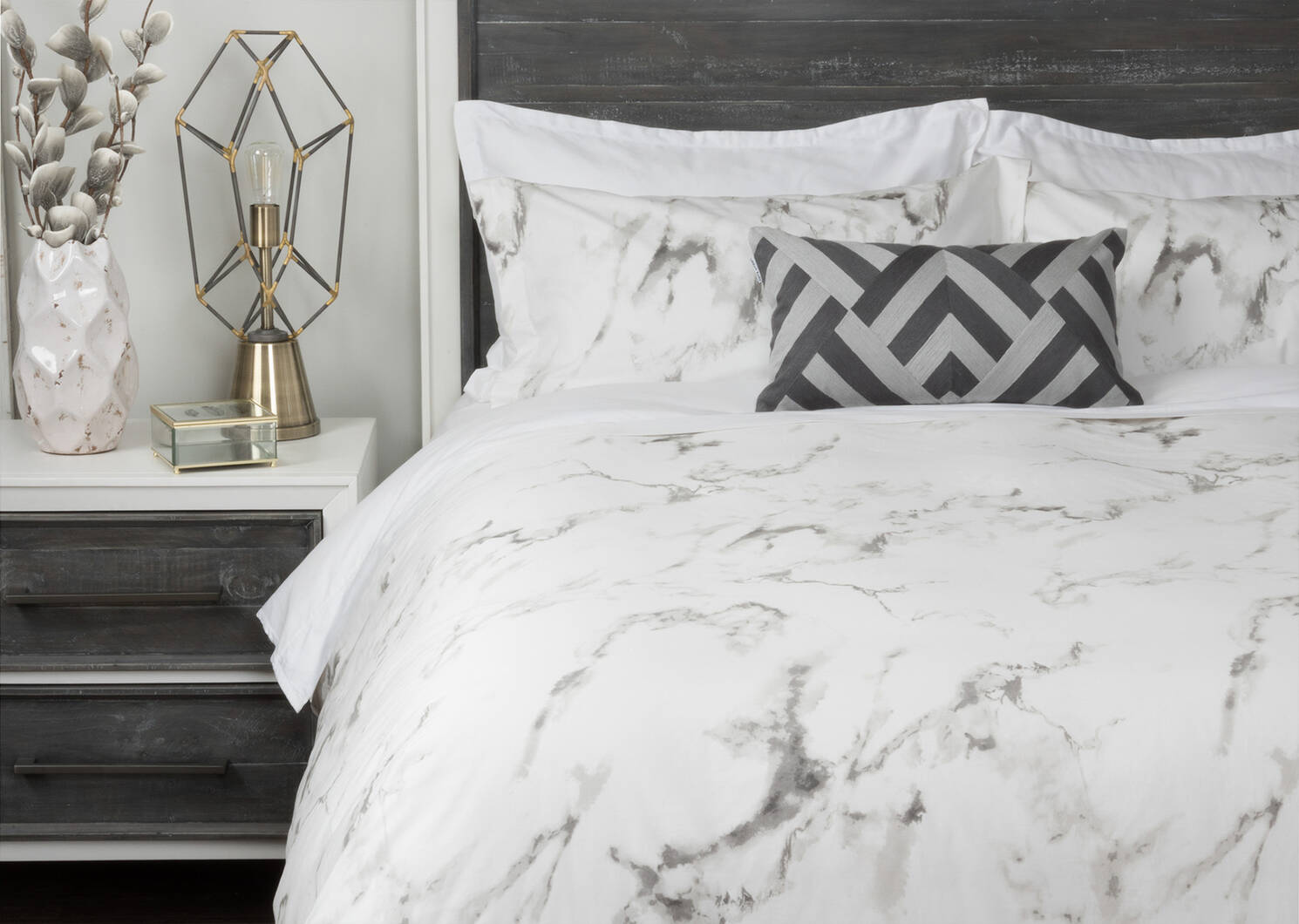 Carrara Duvet Set - White/Grey