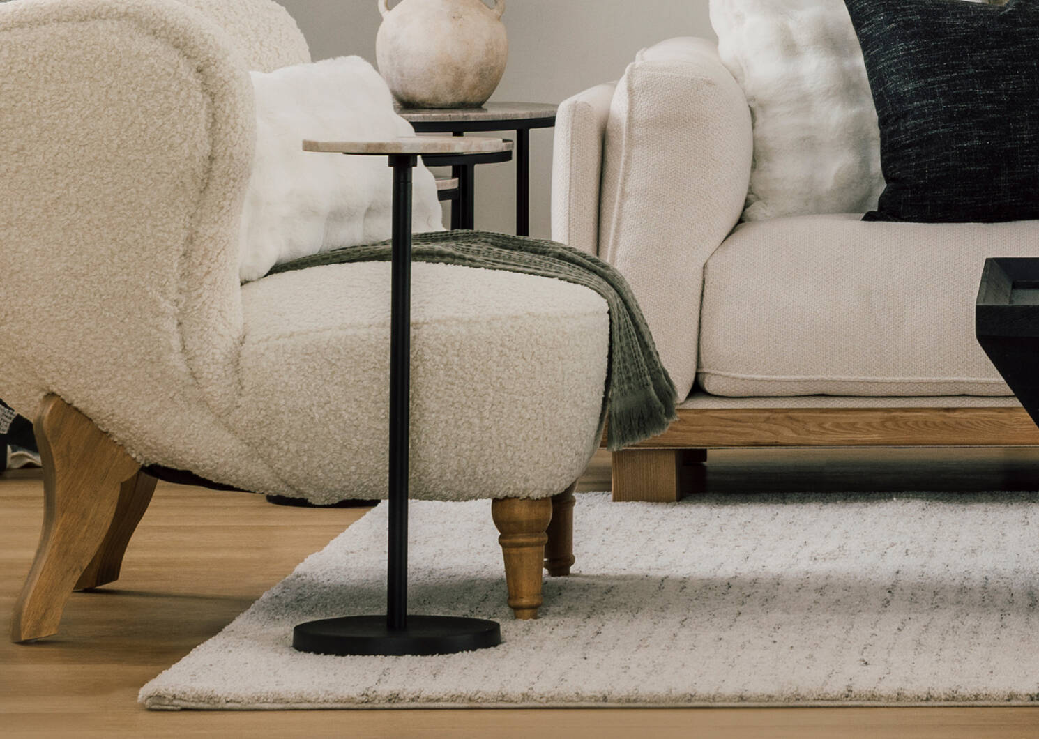 Table d'appoint Naveen -Kanta naturel