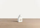 Bowen LED House Medium