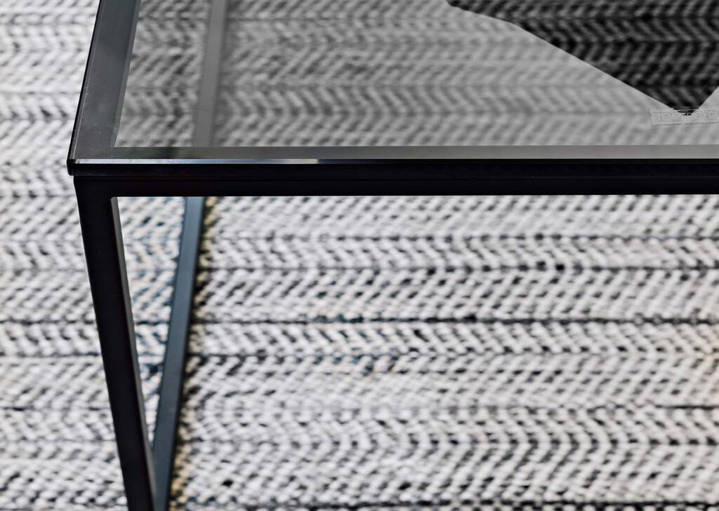 Grant Rug - Grey/White | Urban Barn