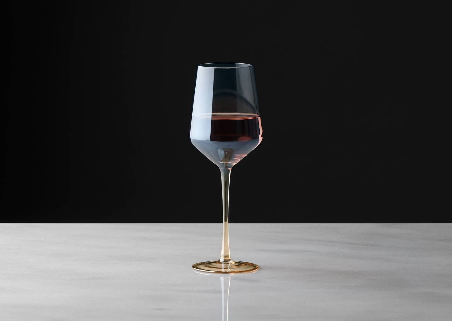 Abie Wine Glass Amber/Grey