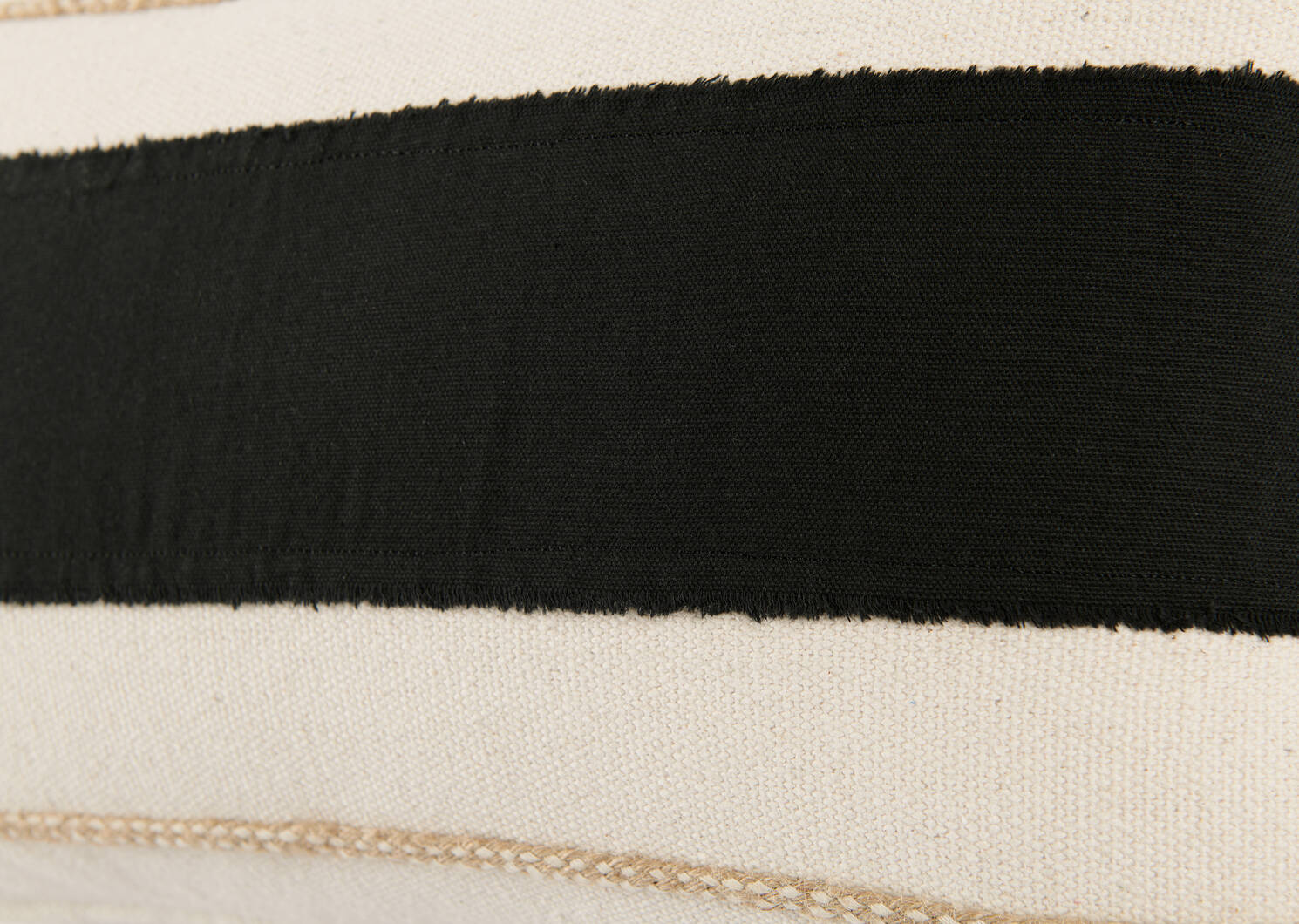 Coussin rayé Ruiz 12x22 naturel/noir