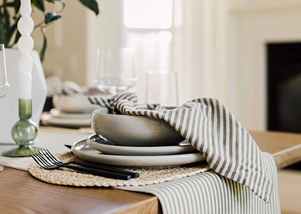 Audley Striped Table Runner Green/Bei