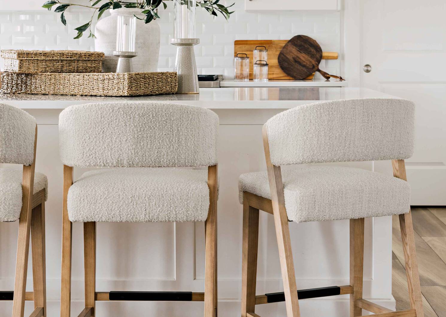 Willaby Counter Stool -Luly Ivory