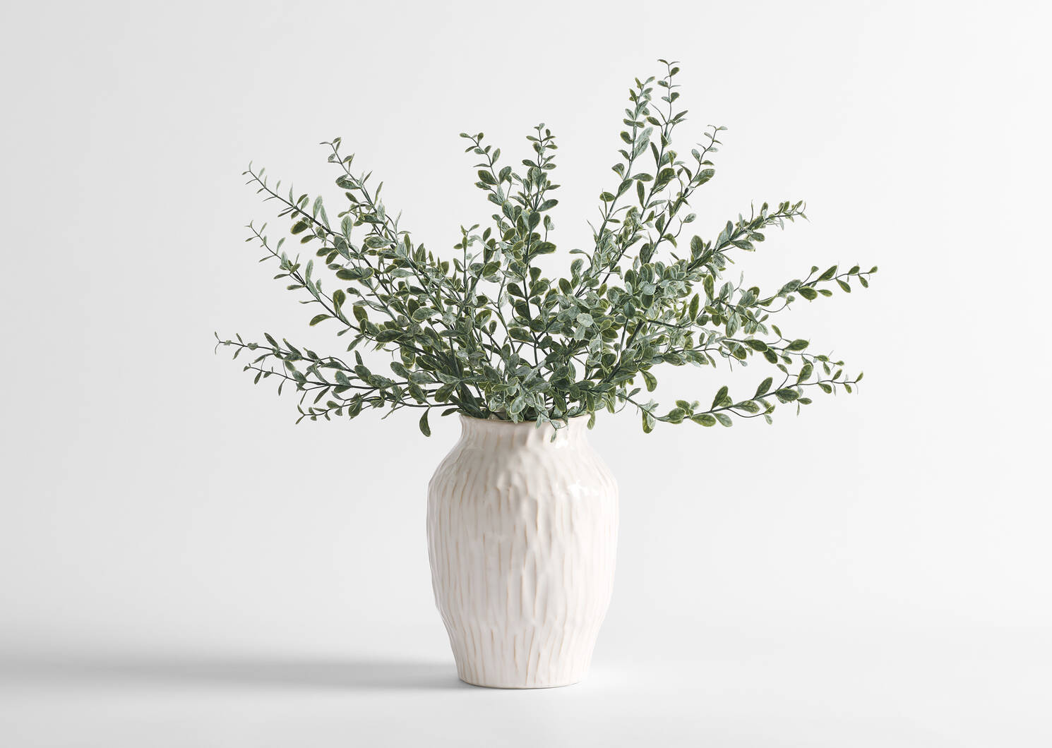 Vase Genelle et branches de feuilles Linnea