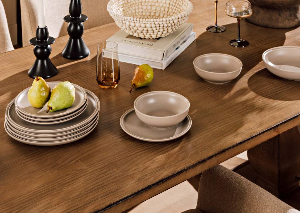 Table Adair -Hughes bi&egrave;re