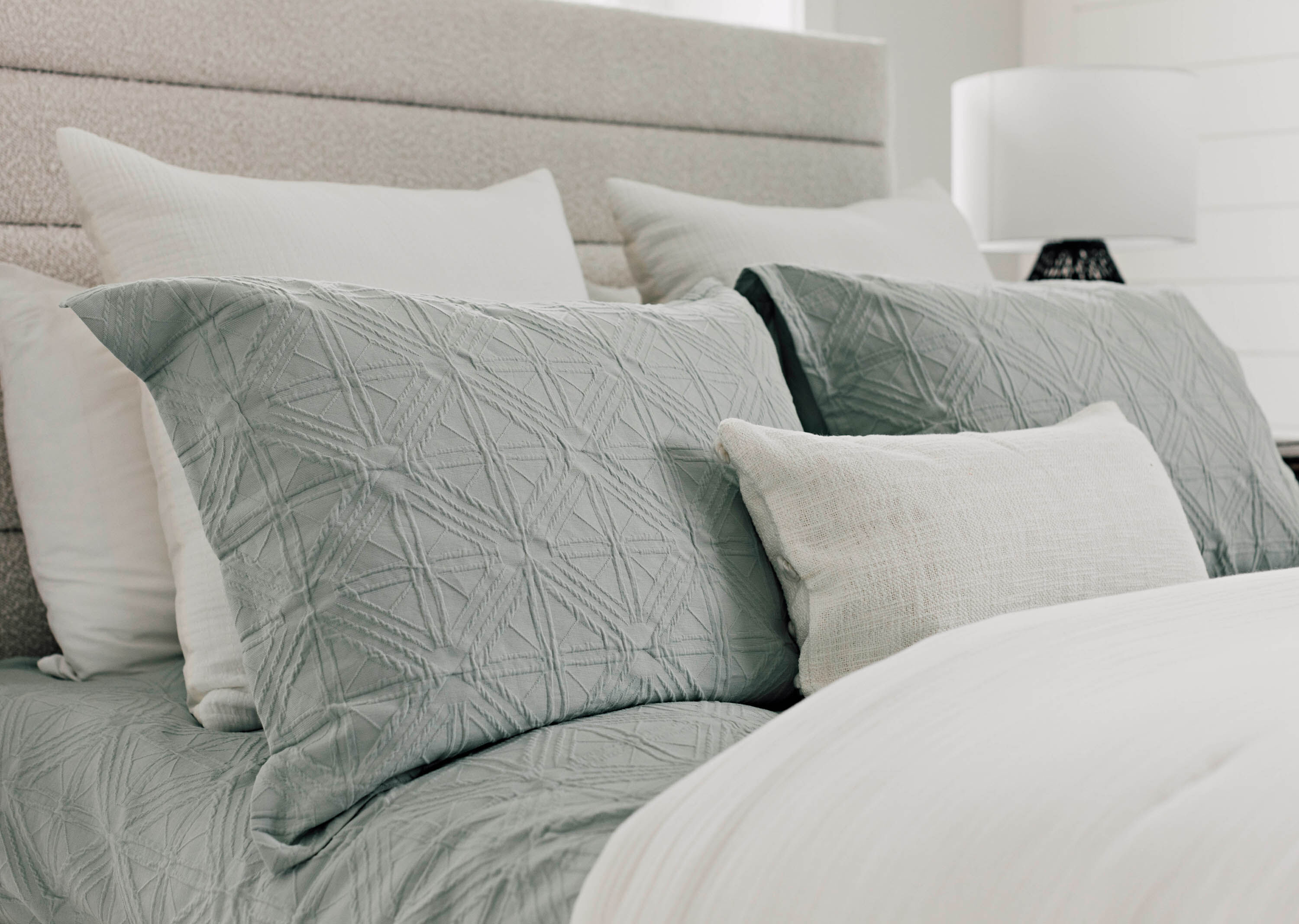 Urban barn deals comforters