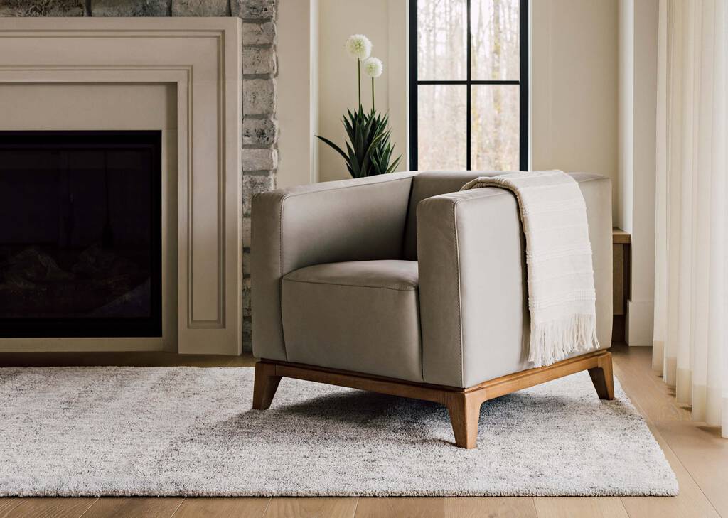 Cowan Leather Armchair -Vana Mist