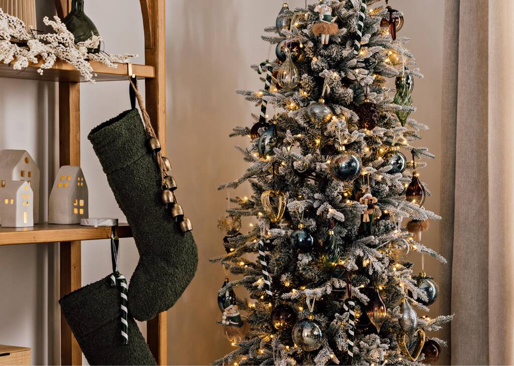 Fenna Cone Ornament