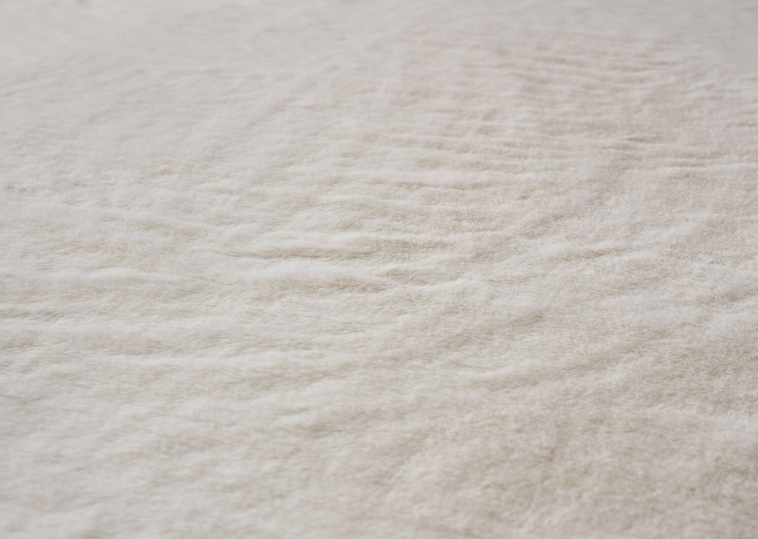 Winslet Faux Fur Bedspread King Cream