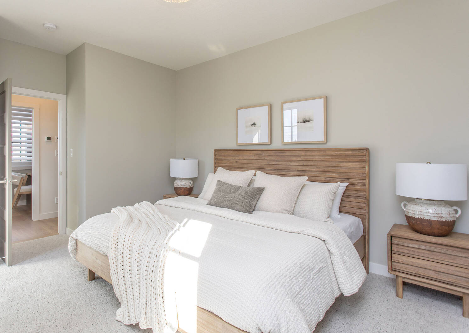 Nuevo Bed -Lirah Dune, KING