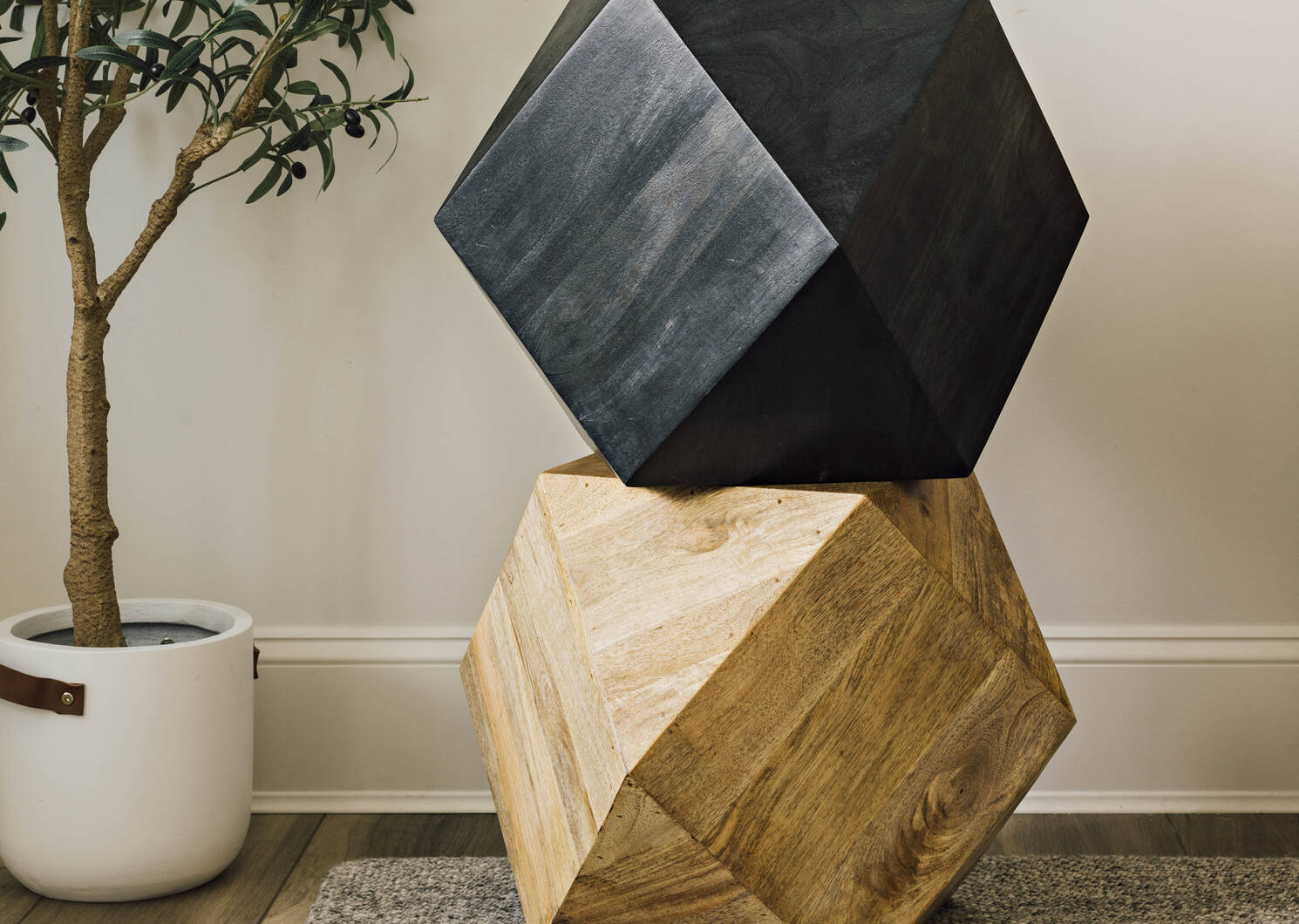 Kerbau Accent Table -Mango Black