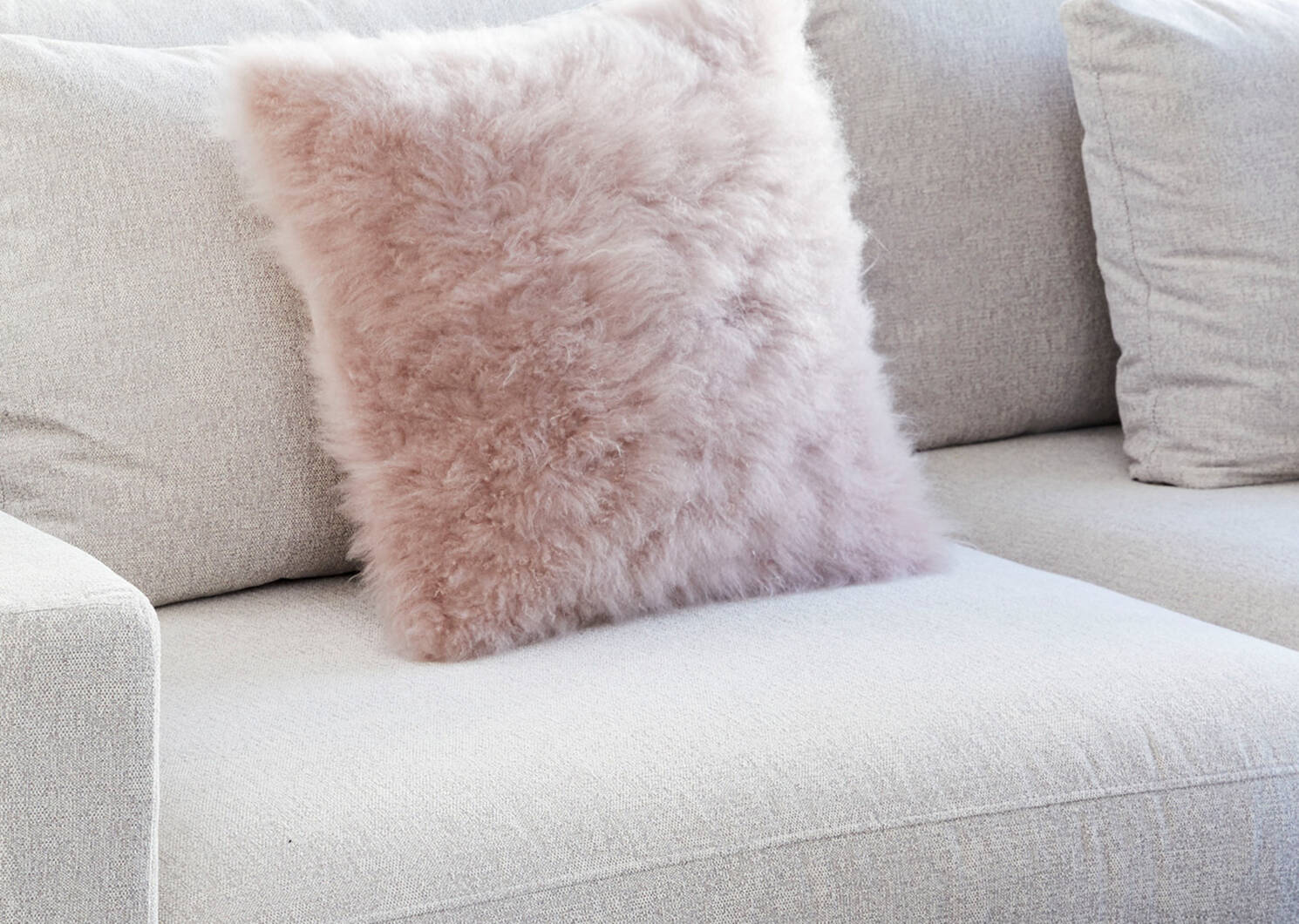 Cashmere Toss 20x20 Blush