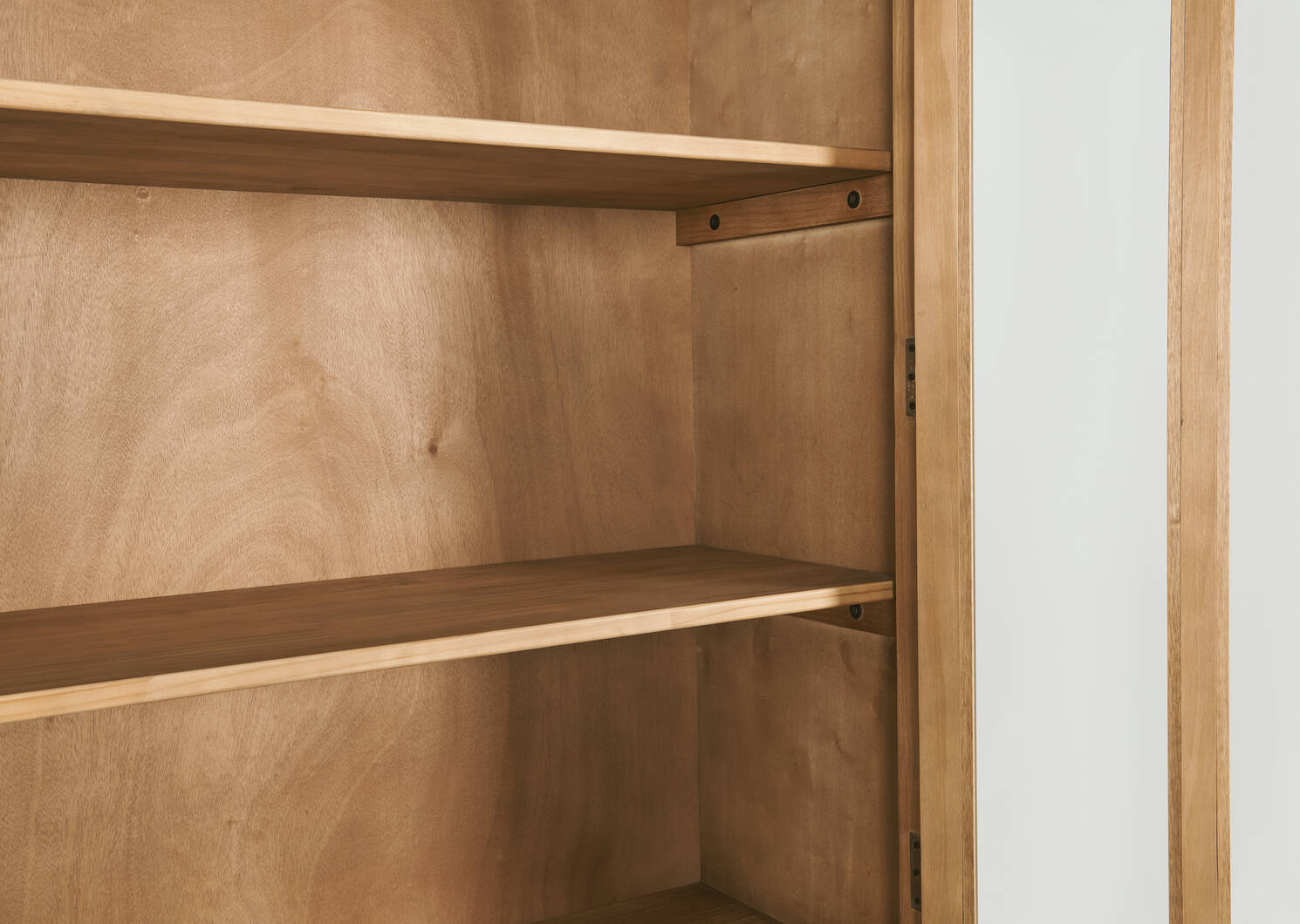 Cabinet Wesmore -Levin naturel