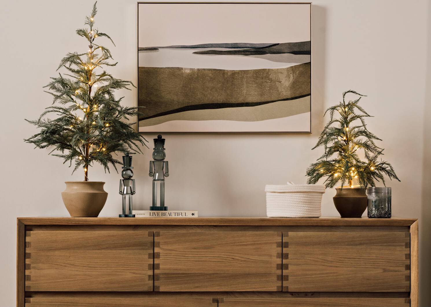 Wonderland Tree Medium