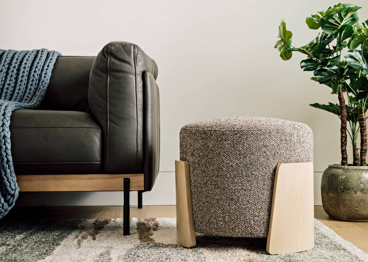 Vincent Leather Sofa -Kai Sedona