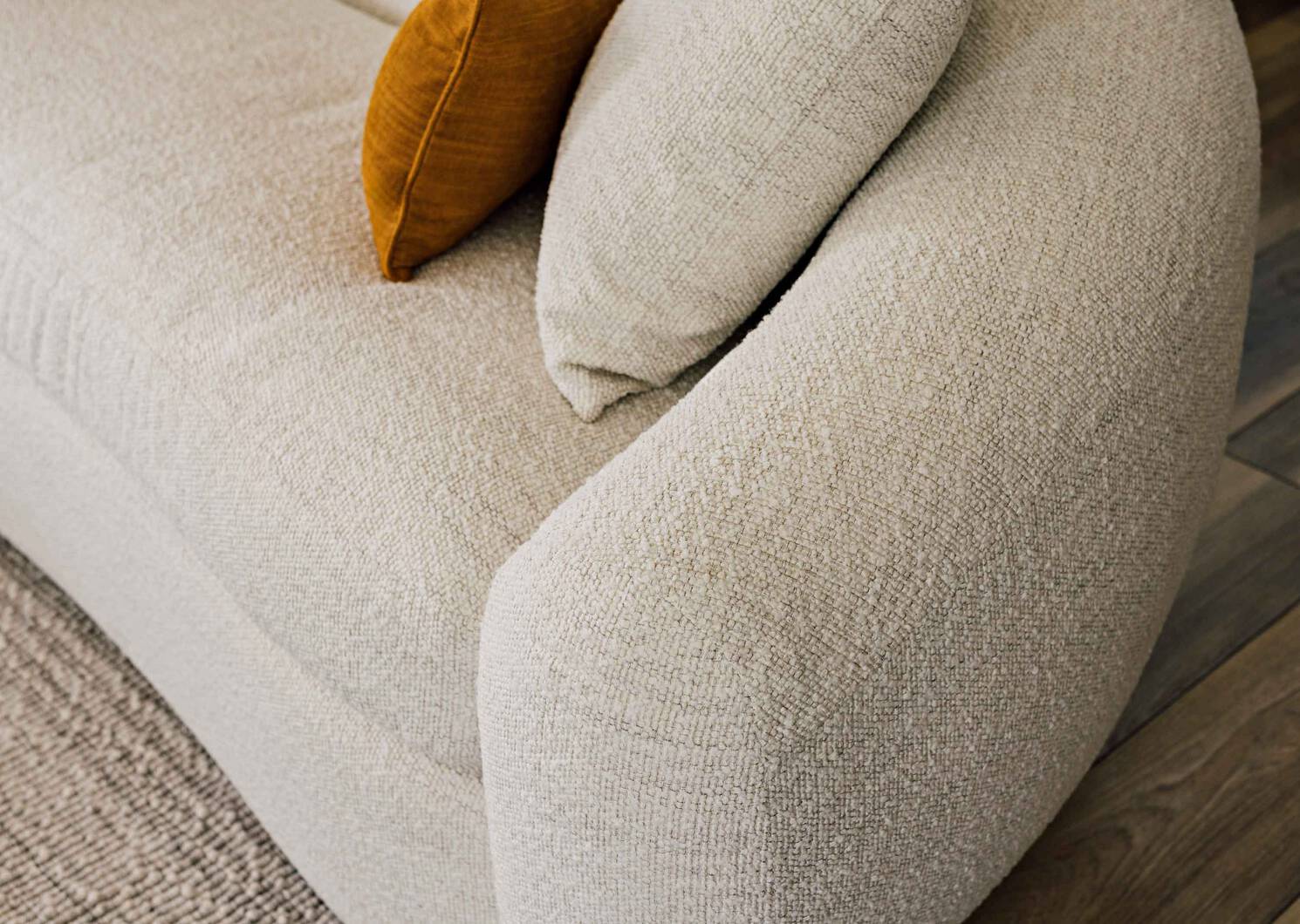 Ellison Sectional -Luly Ivory
