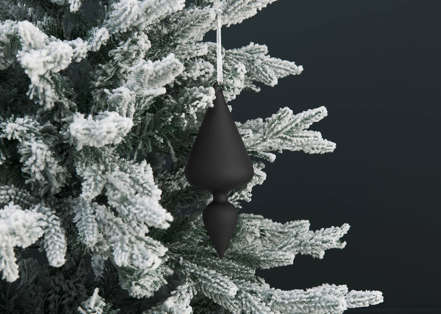 Clara Point Finial Ornament