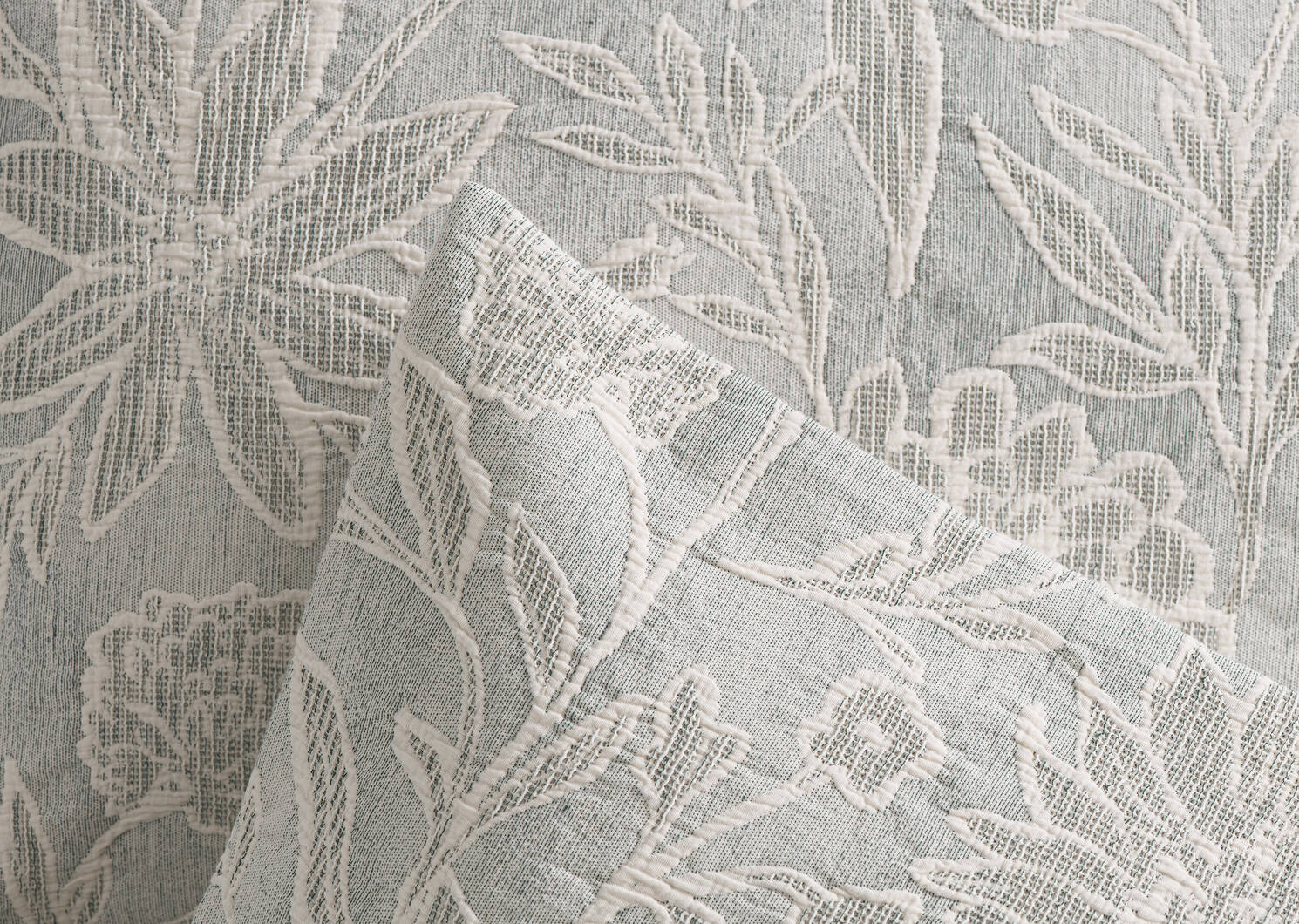 Elza Floral Duvet set Queen Lt. Grey/Iv