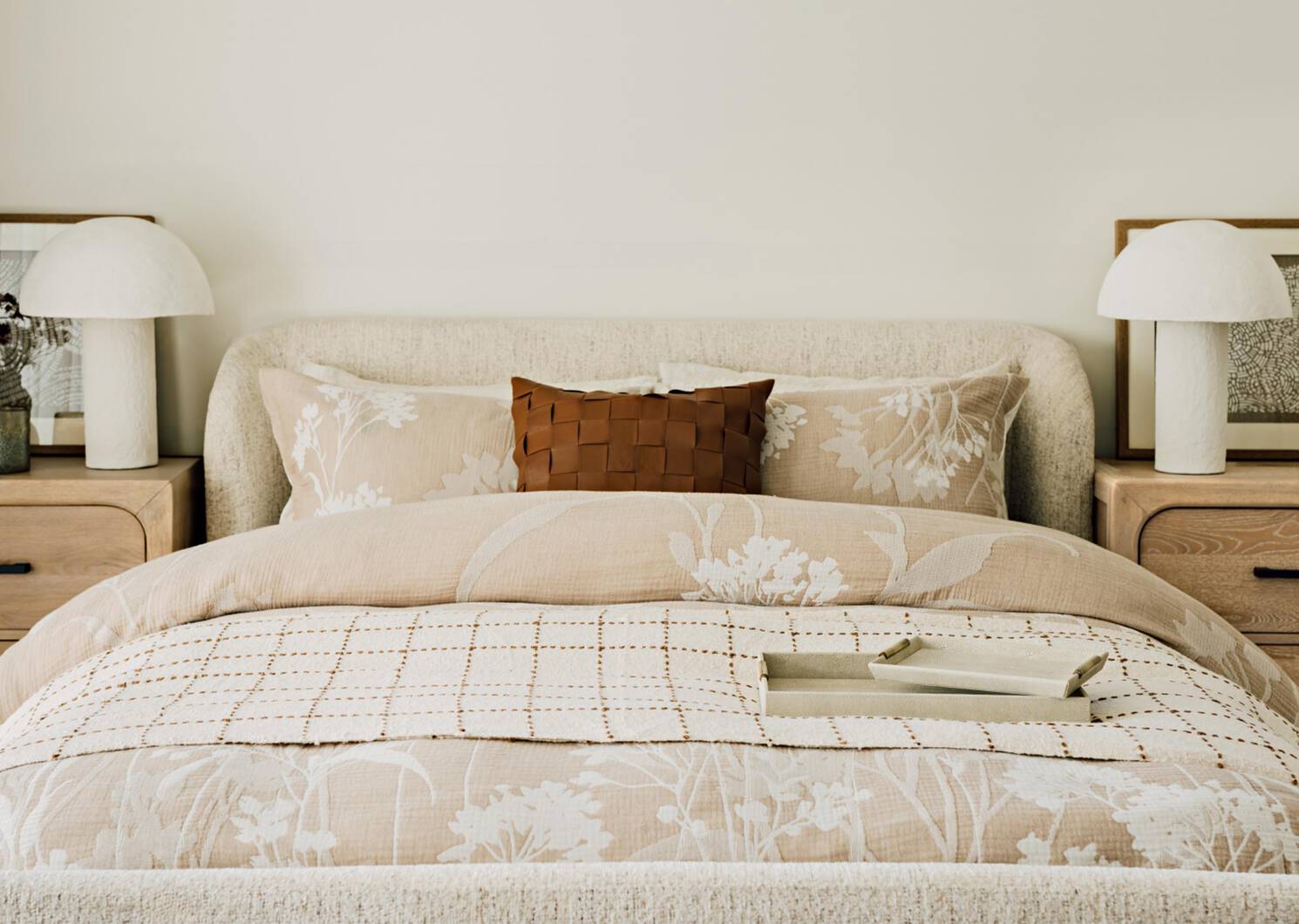Gabi Bed -Pascal Cream, QUEEN