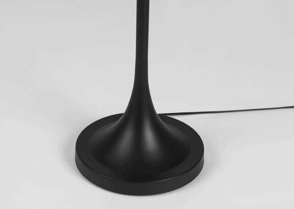 Wiley Floor Lamp Black