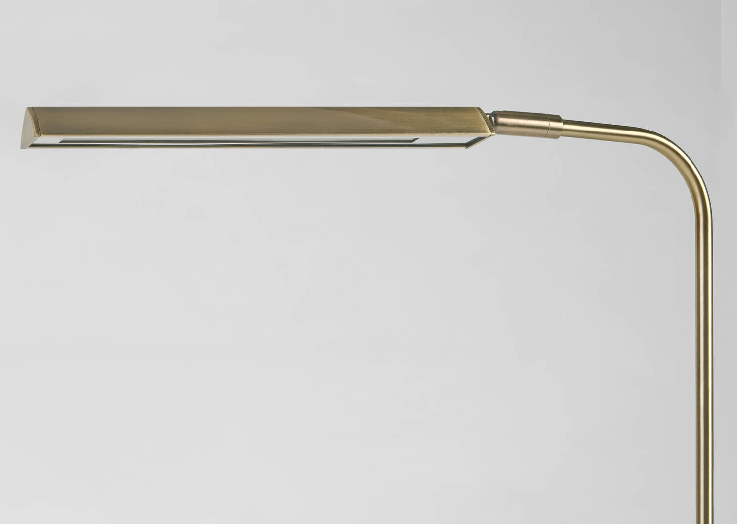 Lampe sur pied DEL Oscar laiton