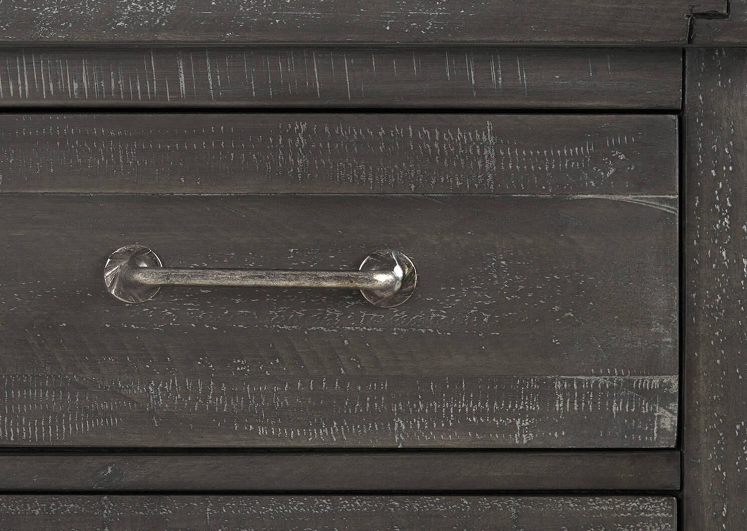 Ironside 7 Drawer Dresser -Smoke