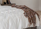 Betina Throw Caramel/Port