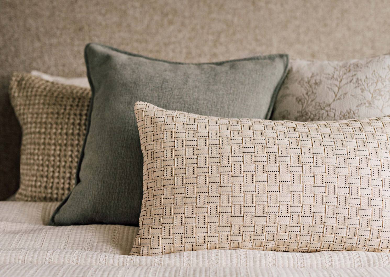 Layton Pillow 20x20 Seagrass