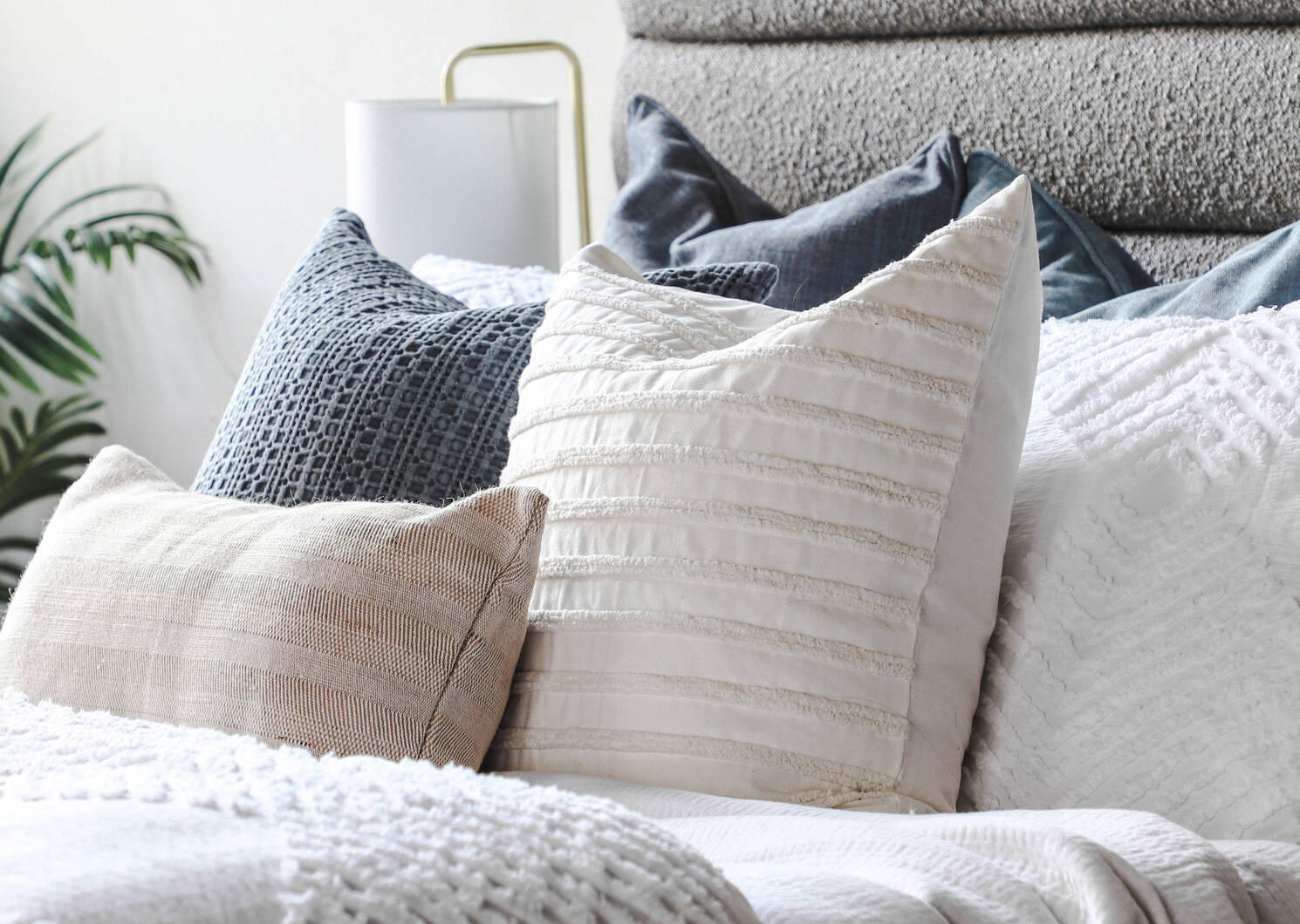 Coussin en coton Socorro 20x20 ivoire