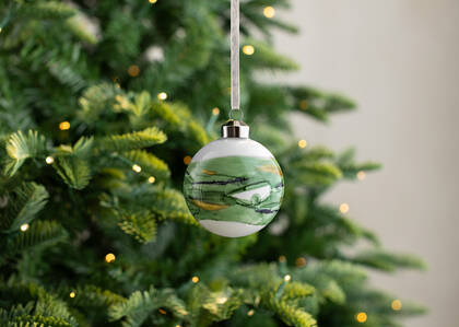 Marbled Ball Ornament Green/Gold