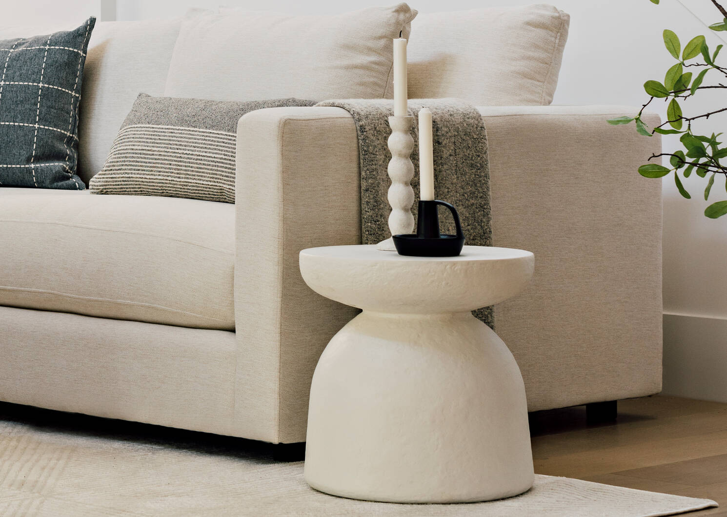 Barnaby Candle Holder Black